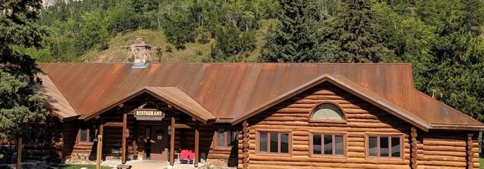 Latchstring Restaurant at Spearfish Canyon Lodge