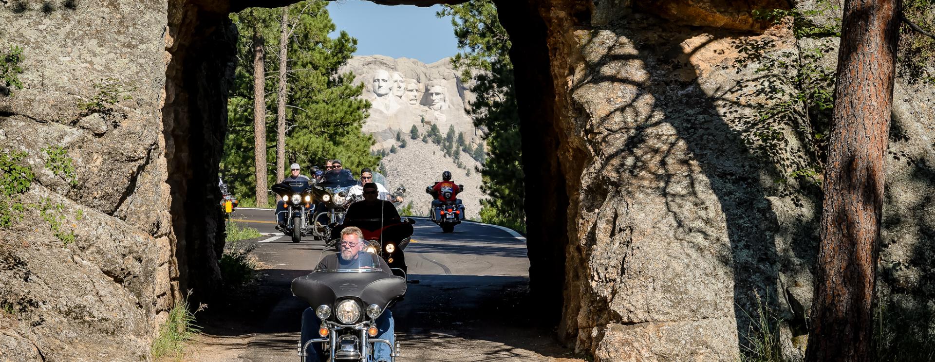 Enjoy the Best Black Hills & Badlands Motorcycle Rides